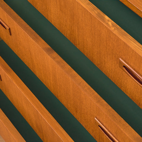 Danish chest of drawers in teak