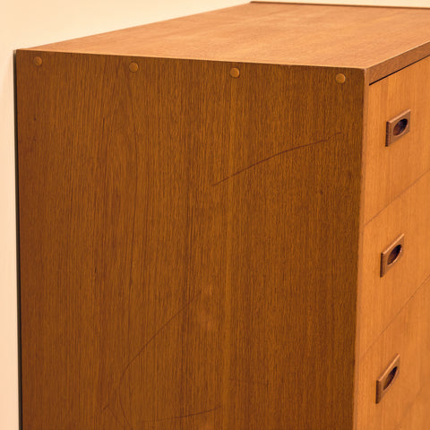 Danish chest of drawers in teak