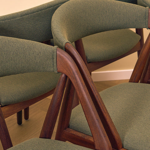 Danish dining chairs in walnut, model 31 by Kai Kristiansen
