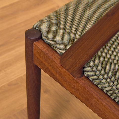 Danish dining chairs in walnut, model 31 by Kai Kristiansen