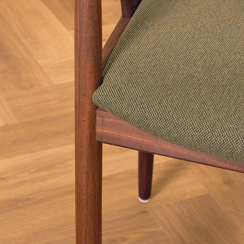 Danish dining chairs in walnut, model 31 by Kai Kristiansen