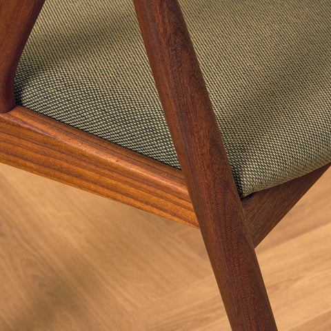 Danish dining chairs in walnut, model 31 by Kai Kristiansen