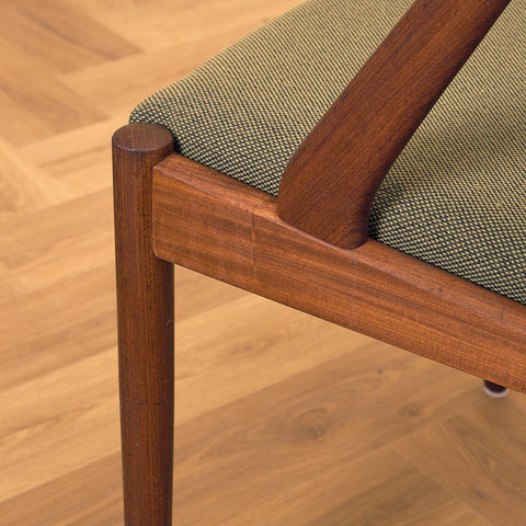 Danish dining chairs in walnut, model 31 by Kai Kristiansen