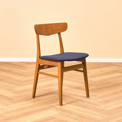 Danish dining chairs in teak & beech by Findahl Møbelfabrik, model 'Møsbol'