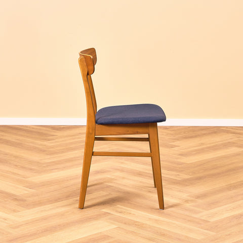 Danish dining chairs in teak & beech by Findahl Møbelfabrik, model 'Møsbol'
