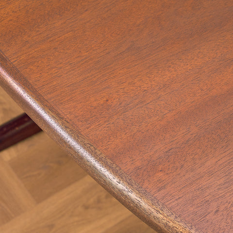Danish oval dining table in mahogany by Skovby Møbelfabrik