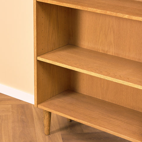 Swedish bookshelf in oak model 'Triva', by NK Verkstäder in Nyköping