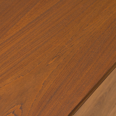 Danish dining table in teak