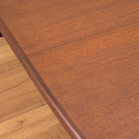 Danish oval dining table in mahogany by Skovby Møbelfabrik