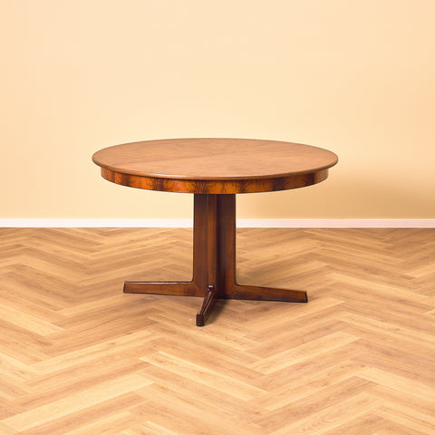 German round dining table in Santos rosewood by Rincklake van Endert