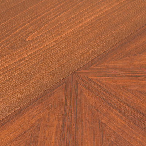 German round dining table in Santos rosewood by Rincklake van Endert