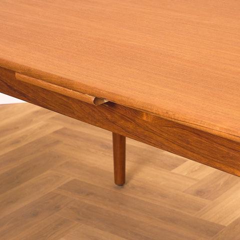 Danish rectangular dining table in teak