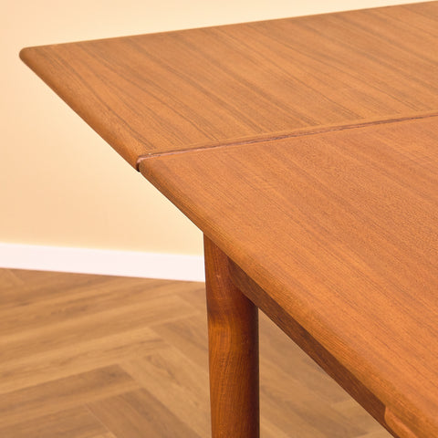 Danish rectangular dining table in teak