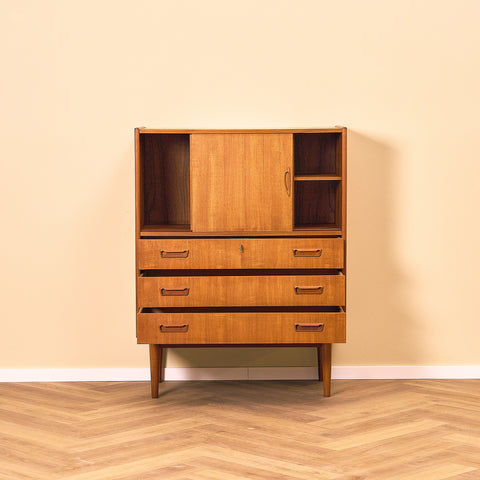 Danish cabinet / bar cabinet in teak by Gunnar Nielsen Tibergaard