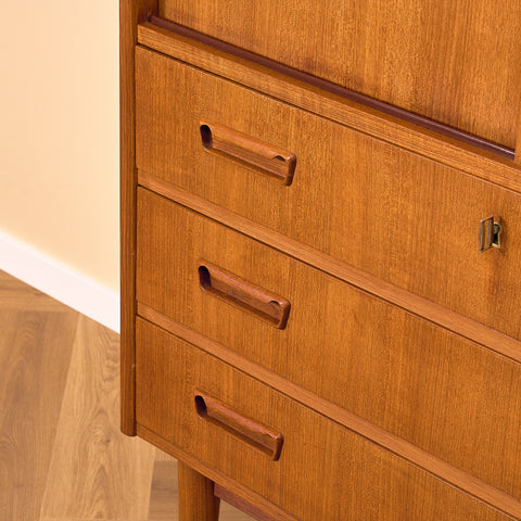 Danish cabinet / bar cabinet in teak by Gunnar Nielsen Tibergaard