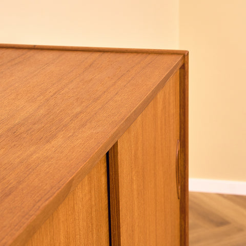 Danish cabinet / bar cabinet in teak by Gunnar Nielsen Tibergaard