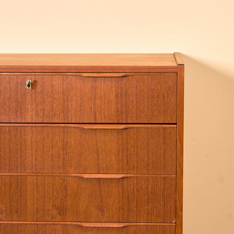 Danish chest of drawers in teak