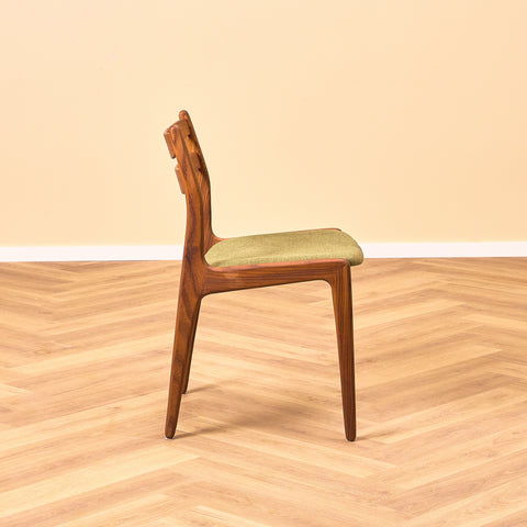 Danish dining chairs in walnut & teak