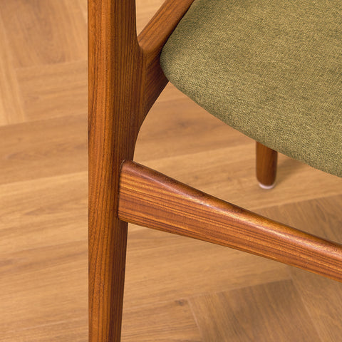 Danish dining chairs in walnut & teak