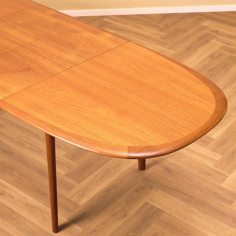 Danish oval dining table in teak by Svend Aage Madsen for Elsteds Møbelfabrik