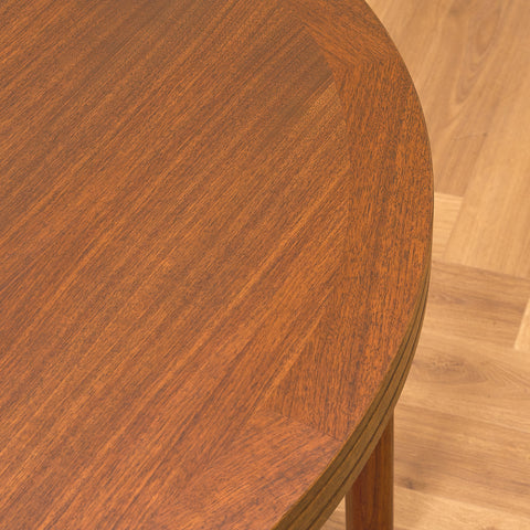 Swedish round dining table in teak by AB Linde Nilsson, Lammhult