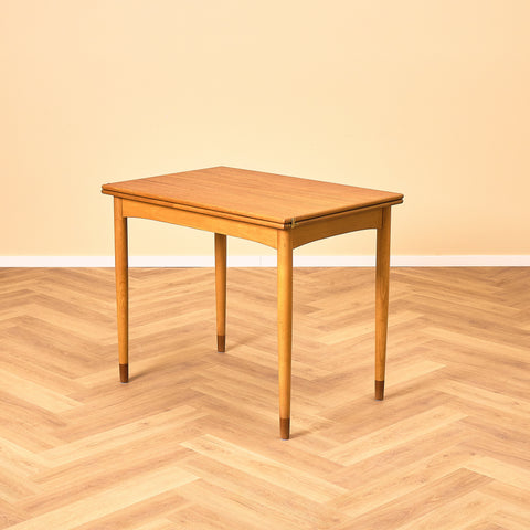Danish foldable dining table in teak and beech, model 151, by Børge Mogensen for Søborg Møbler