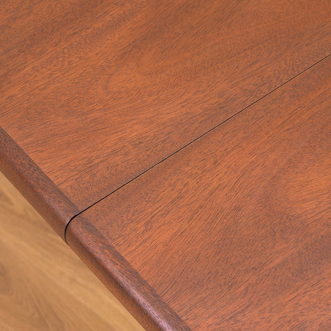 Danish oval dining table in mahogany by Skovby Møbelfabrik