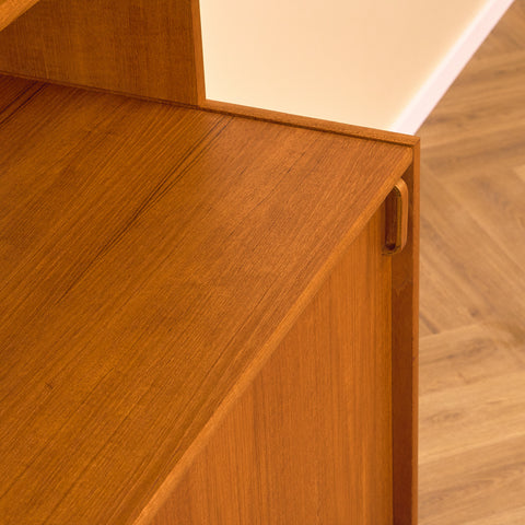 Swedish bookshelf in teak by B. Fridhagen for Bodafors