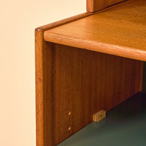Swedish bookshelf in teak wood