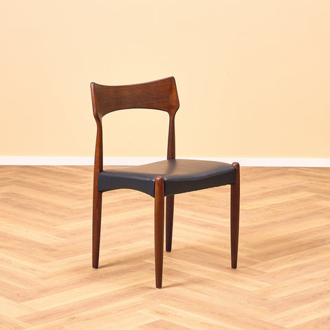 Danish dining chairs in Santos rosewood by Bernard Peterson and Son
