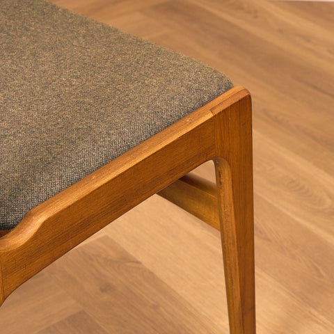 Danish set of 8 dining chairs in teak by Erik Buch for Nova Stolefabrik