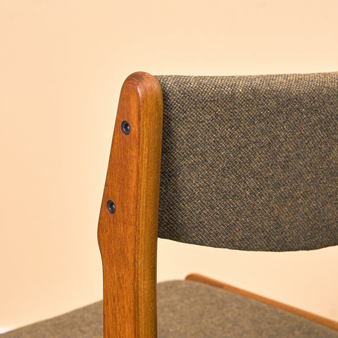Danish set of 8 dining chairs in teak by Erik Buch for Nova Stolefabrik