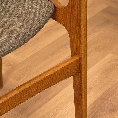 Danish set of 8 dining chairs in teak by Erik Buch for Nova Stolefabrik