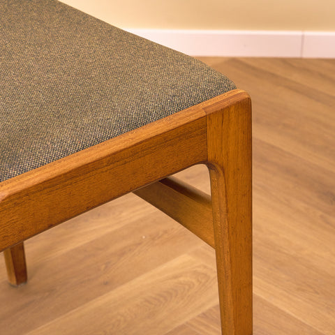 Danish set of 8 dining chairs in teak by Erik Buch for Nova Stolefabrik