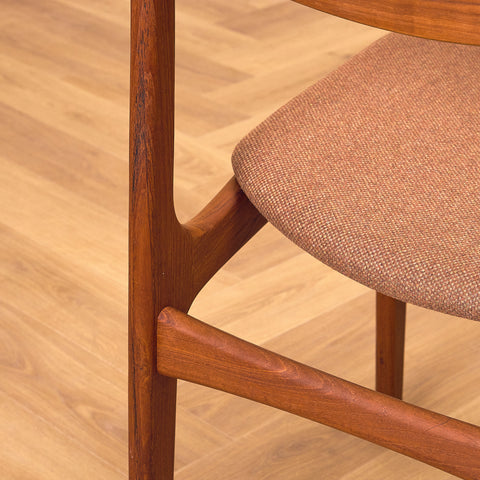 Danish dining chairs in teak, model 'Stol nr4', by Thorsø Stole- och Møbelfabrik