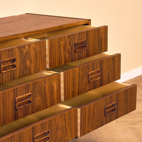 Danish chest of drawers in Santos rosewood by Niels J. Thorsø