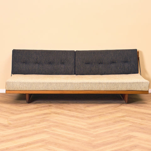 Danish sofa in solid oak, model 'AG192' by Borge Mogensen for Fredericia Stolefabrik