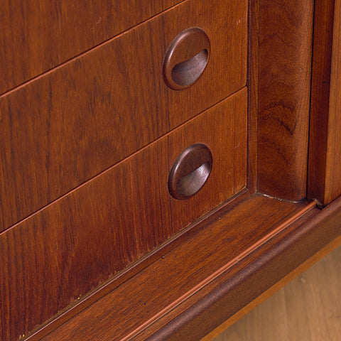Danish highboard in teak and oak