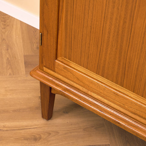 Swedish bookshelf in walnut, model 'Vindö' by Svante Skogh