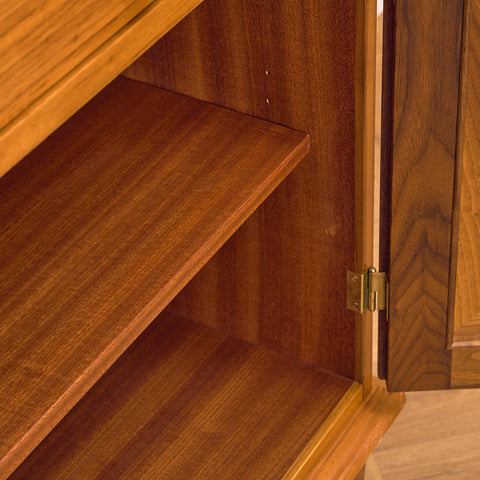 Swedish bookshelf in walnut, model 'Vindö' by Svante Skogh