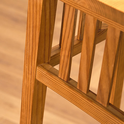 Plant stand / piedistal in pine wood