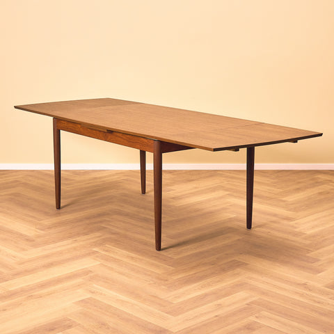 Danish rectangular dining table in teak