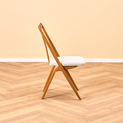 Swedish set of 4 dining chairs in beech by Gottfrid Karlsson & Söner Stolfabrik, Diö