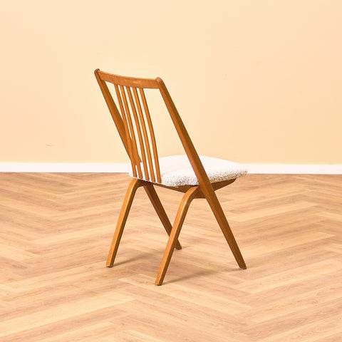Swedish set of 4 dining chairs in beech by Gottfrid Karlsson & Söner Stolfabrik, Diö