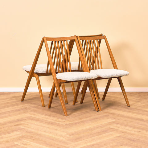 Swedish set of 4 dining chairs in beech by Gottfrid Karlsson & Söner Stolfabrik, Diö