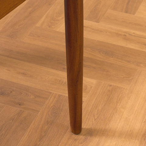 Danish dining table in teak