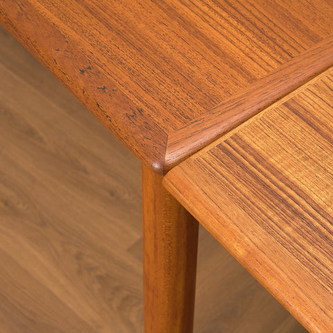Danish dining table in teak by Arne Vodder