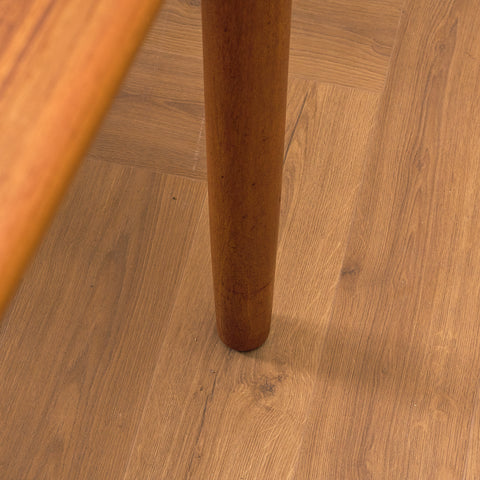 Danish dining table in teak by Arne Vodder
