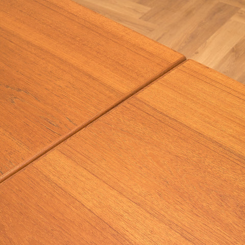 Danish dining table in teak