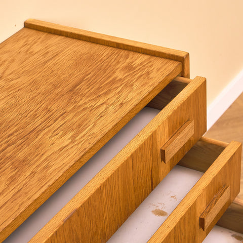 Danish small chest of drawers in oak by Ejsing Møbelfabrik A/S